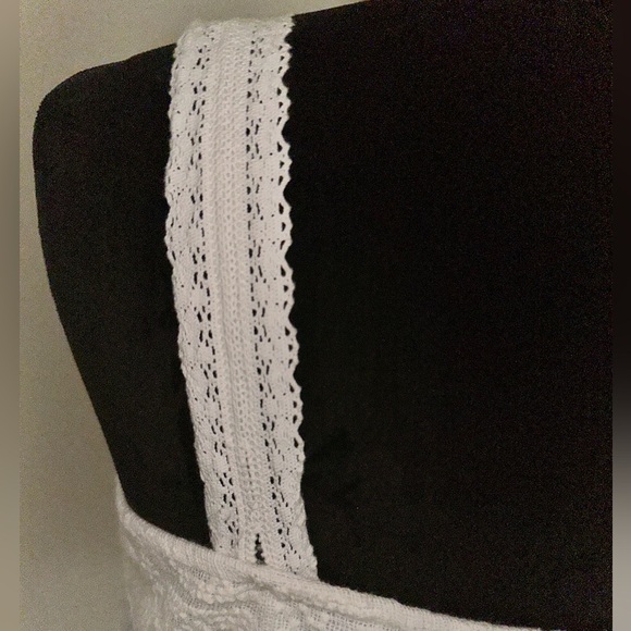 Aeropostale White Lace Trim Bubble Top - Size M - NWT - Picture 7 of 8